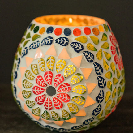 Teelichthalter aus recyceltem Glas