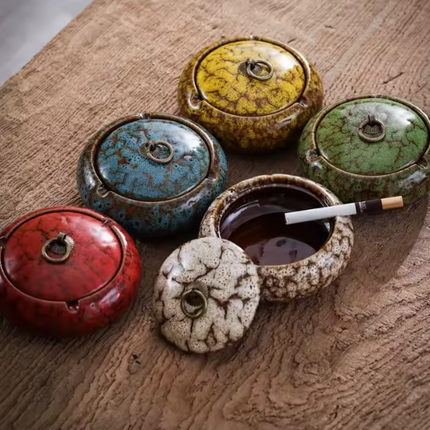 Keramik-Aschenbecher mit Deckel – Stilvoll & Funktional