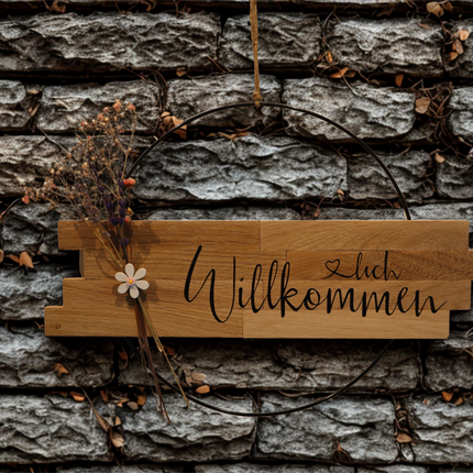 Türschild „Herzlich Willkommen“ aus Parkettdielen