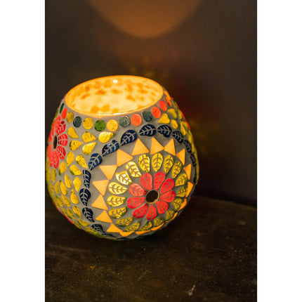 Teelichthalter aus recyceltem Glas